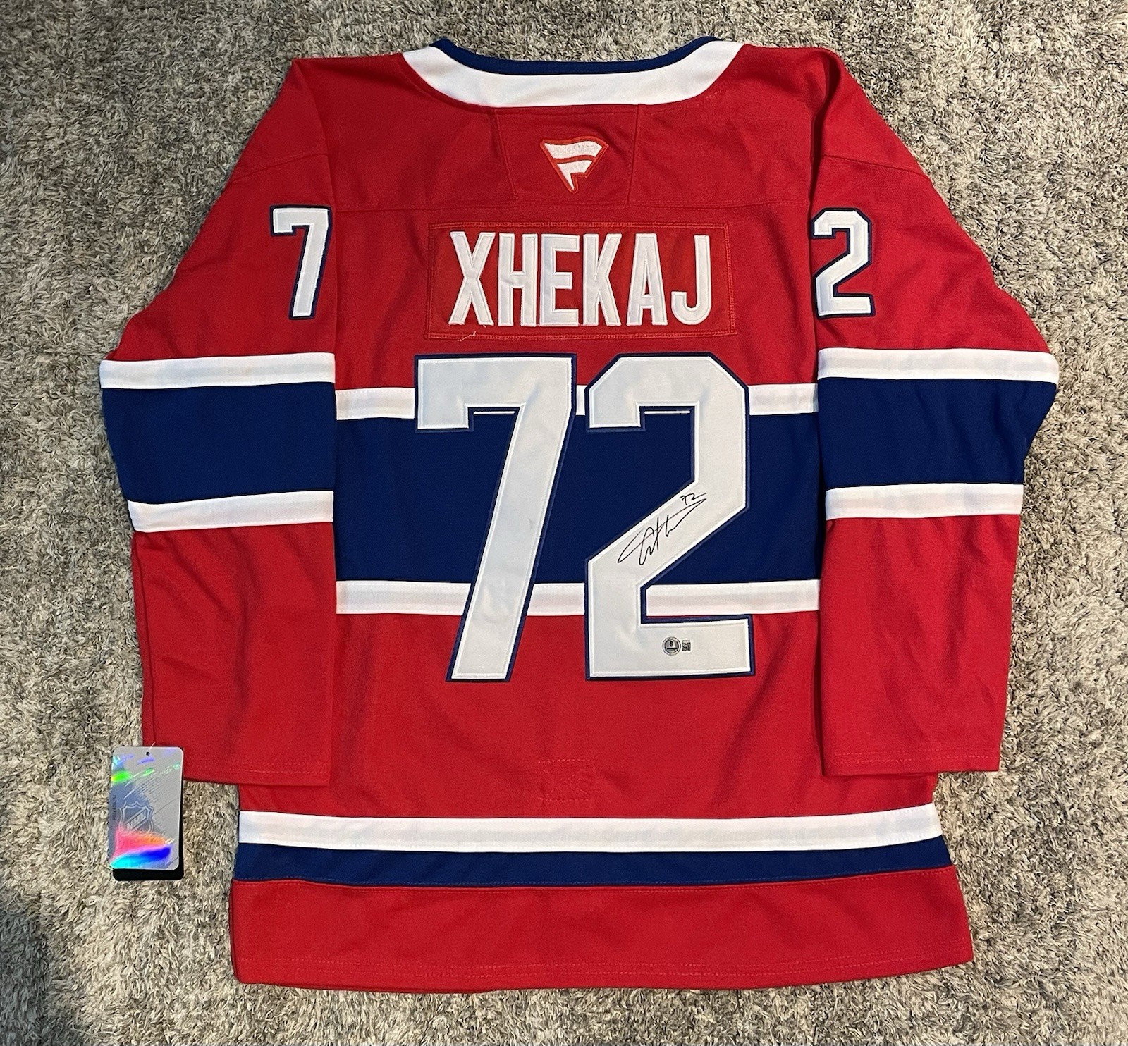 Picture 1 of 2
