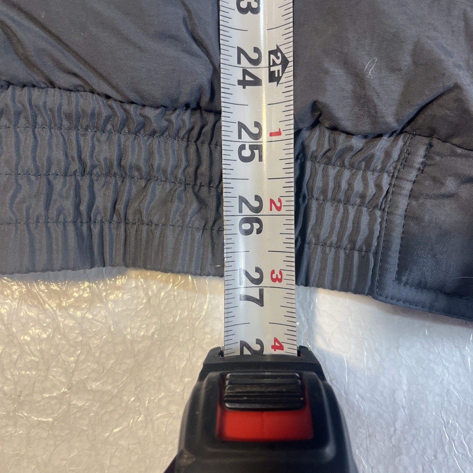 CORNICE BUTTON DOWN PUFFER JACKET SIZE LARGE - image 10