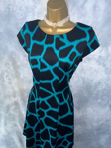 MICHAEL KORS Teal Black Giraffe Print Fit & Flare Short Dress Size 8 US UK 10/12 - Picture 4 of 15