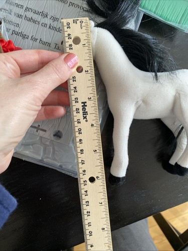 Madeline Horse Stable w/ Violette the Pony Learning Curve 2003 New in Open Box - Picture 16 of 16