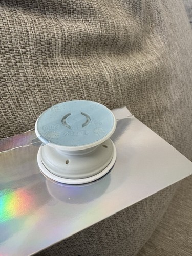 PopSockets Phone Grip, POPGRIP PopSocket & Stand, Swappable, No Box - Picture 3 of 3