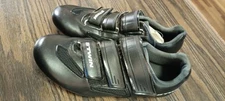 BTWIN cycling Shoes US Size 4.5. Great Condition Pre-owned.