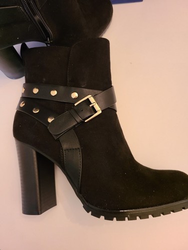 Suede Ankle Boots with Straps NEW Black Size 7.5 - Picture 3 of 6