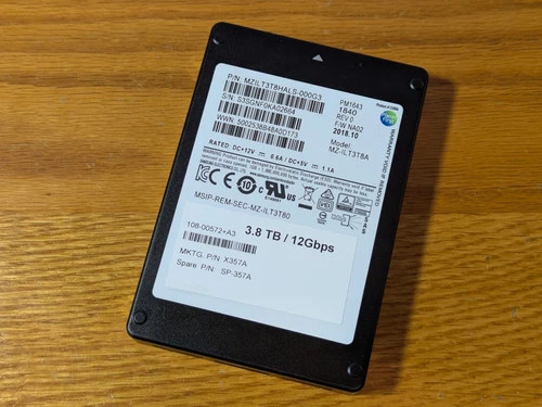 Samsung 3.84TB PM1643 SAS 12G SFF SSD NetApp X357A 512 byte - 97-100% Health