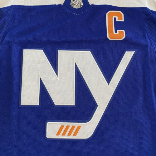 Adidas NHL Jersey New York Islanders John Tavares Alternate Blue DT6305 Size 52 - Picture 3 of 10
