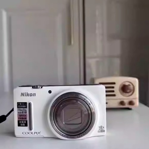 Nikon COOLPIX S9400 18.1MP Compact Digital Camera 90% New Good Condition - Bild 2 von 12