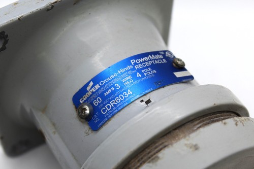 COOPER CROUSE HINDS CDR6034 60A 3W 4P PIN-SLEEVE RECEPTACLE EXCELLENT CONDITION - Picture 2 of 7