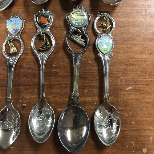 Lot 16 Collectible Travel Spoons Souvenirs States Tourist Destinations - Picture 4 of 10