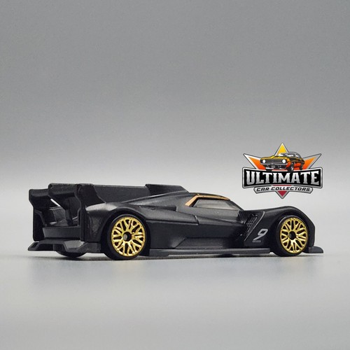 2023-2024 Cadillac Project GTP Hypercar + Plastikkoffer Maßstab 1:64 Sammlerauto  - Bild 6 von 10