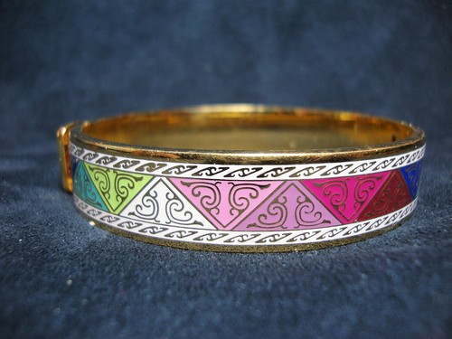 EUC Shanghai Museum Delicate Cloisonne Gold-Tone Enamel Clasp Bangle Bracelet - Picture 4 of 7