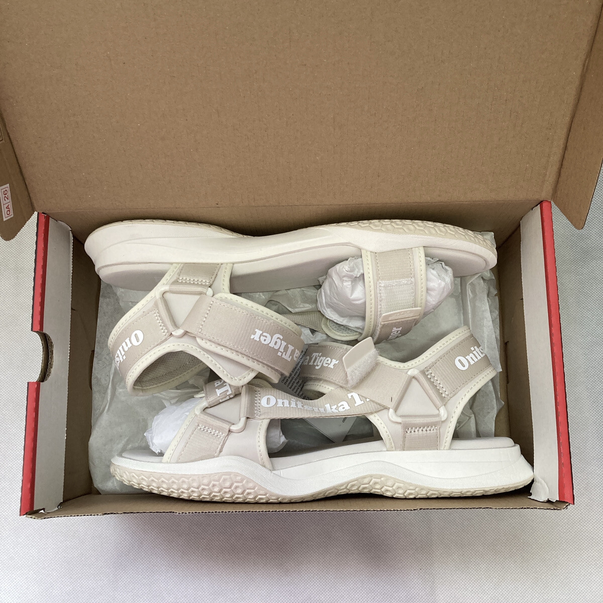 Onitsuka Tiger OHBORI STRAP 1183B305 250 OATMEAL WHITE Onitsuka Tiger OHBORI STRAP 1183B305 250 OATMEAL WHITE