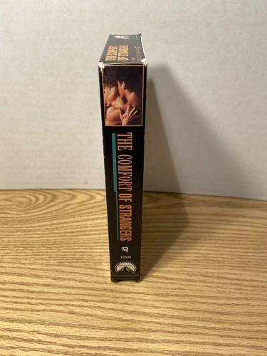 The Comfort Of Strangers VHS 1991 Walken Mirren Paramount Free Shipping! - Picture 4 of 7