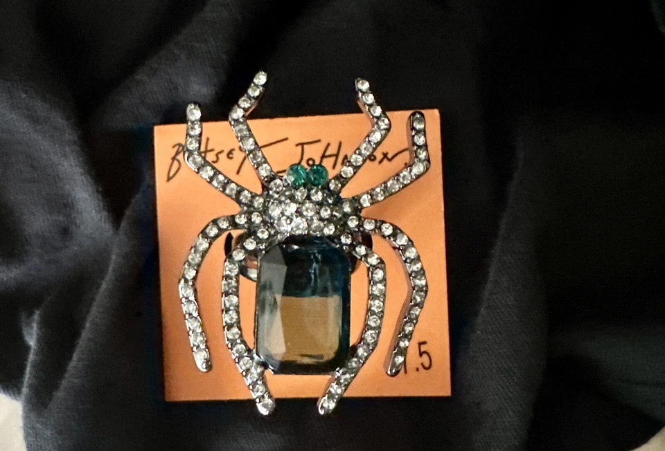 Betsy Johnson Crystal Spider Ring / Green Emerald Size 7.5  Foto 2 de 4
