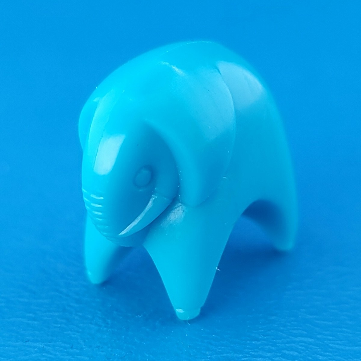 Parcheesi 2001 Blue Elephant Animal Pawn Token Replacement