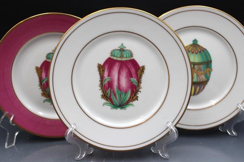 Three Porcelain Email de Limoges 7 5/8" Salad Plates Decorative Egg Center - Picture 3 of 8