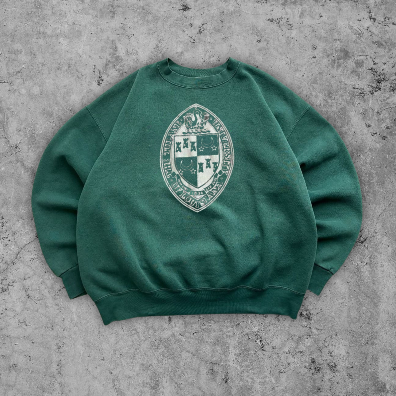 Yale University Crest T-Shirt Sweatshirt Hoodie Ivy League College Vintage Style