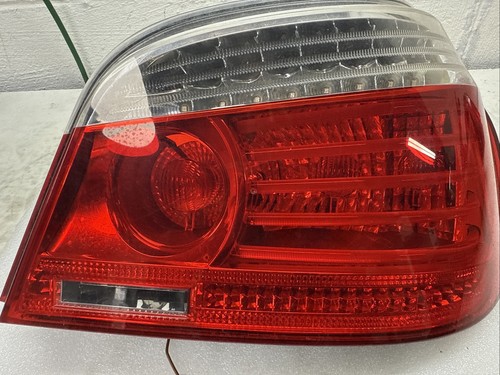 OEM 2008-2010 BMW 528i 3.0L RIGHT PASSENGER SIDE TAIL LIGHT LAMP - Picture 3 of 4