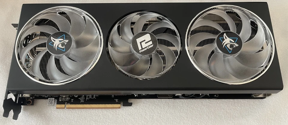 PowerColor Hellhound AMD Radeon RX 7900 GRE 16 GB GDDR6 scheda grafica - Immagine 2 di 4