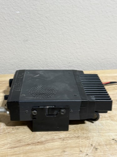 Kenwood TM-321A 220 MHz FM Transceiver MC-48B Microphone Original Box With Mount - Picture 12 of 15