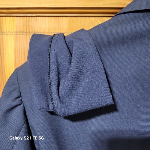Écussons d'uniforme militaire inconnus insigne épingles chapeau force aérienne sous-officier - Photo 13 sur 14