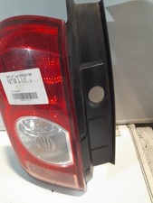 Feu arrière Dacia DUSTER