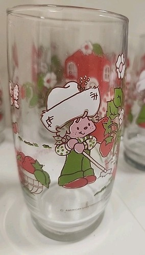 Vintage STRAWBERRY SHORTCAKE Glass Tumbler (s) LOT OF 6 American Greetings 1980 - Picture 4 of 16
