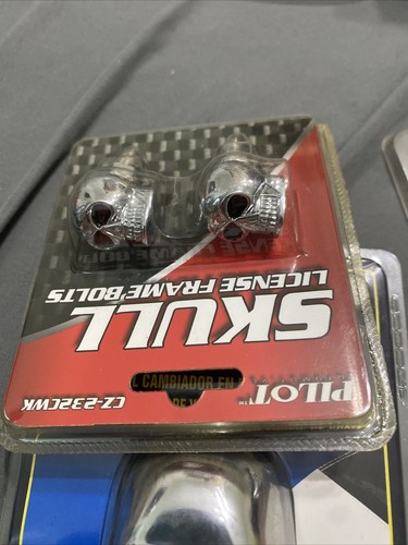 Skull Gear Shift Knob , Cigarette Lighter , License Plate Bolts - Picture 4 of 6