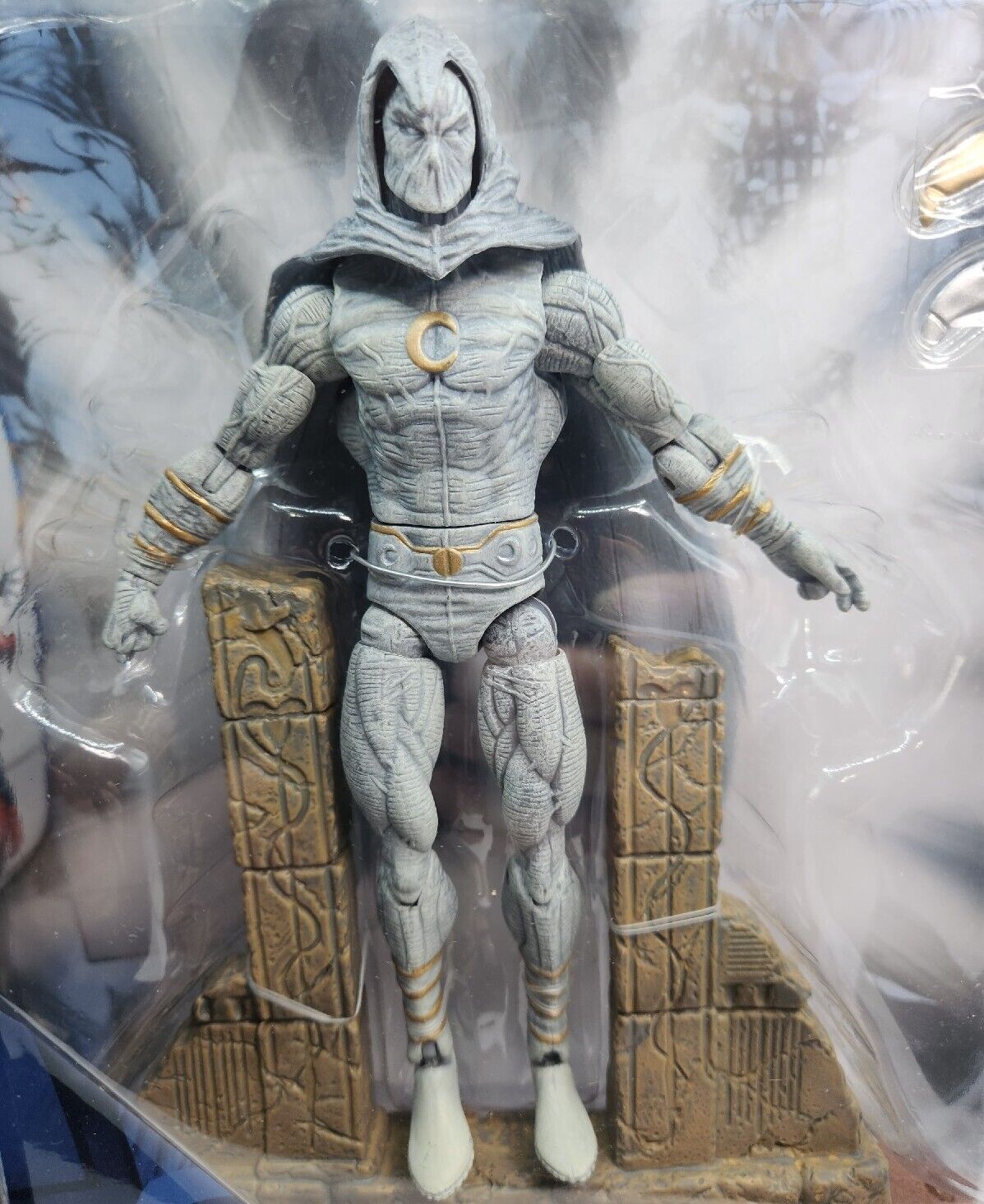 Diamond Select Toys Marvel Select Moon Knight Disney Store