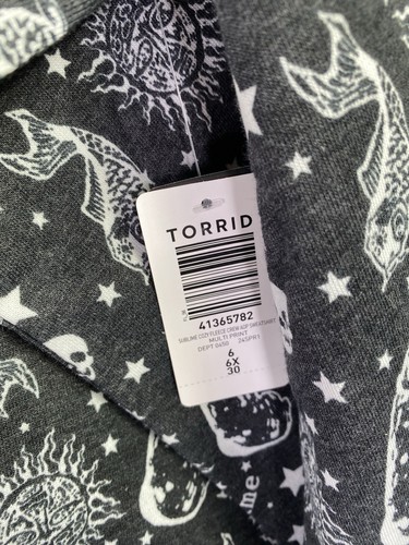NEW Torrid 6 6X SUBLIME Sweatshirt Black Skull Koi Print Ska Punk Reggae - Picture 5 of 6