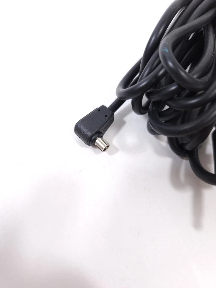 Pocket Wizard 10' Flash Sync Cable from 1/8" (3.5mm) to Hot Shoe - Image 3 of 3