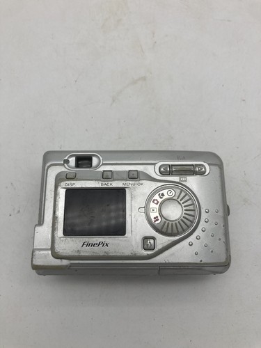 Fujifilm FinePix A Series A310 3.1MP Digital Compact Camera Silver PARTS ONLY - Picture 3 of 6