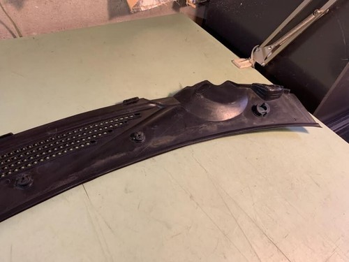 93-97 OEM Ford Probe Windshield Wiper Cowl Panel Vent Molding Trim Cover TEXTURE - Picture 5 of 9