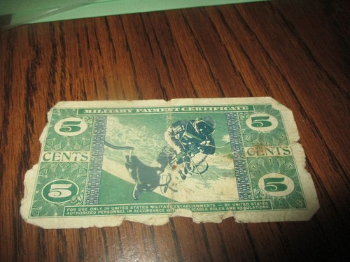USA CINQUE CENTESIMI CERTIFICATO DI PAGAMENTO MILITARE SERIE 681 1969-1970 VIETNAM - Foto 2 di 2