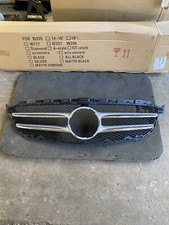 MERCEDES C CLASS W205 FRONT BUMPER GRILL OEM Genuine A205 880 01 83 2014-2018
