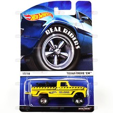2015 Hot Wheels TEXAS DRIVE 'EM #17 yellow- Heritage REAL RIDERS - HW 1:64 CFN96