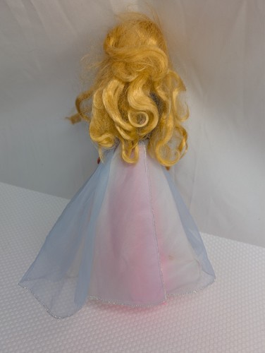 Muñeca Disney La Bella Durmiente 1991 Mattel Magical Eyes 4567 - Imagen 5 de 10