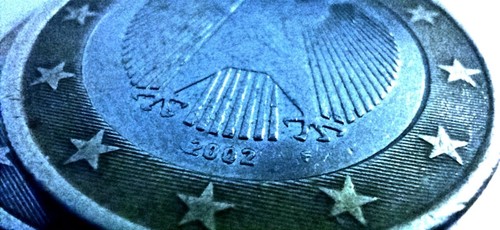 1 euro coin 2002 germany with a lot of mint errors and has the F “SUPER RARE” - Picture 9 of 13