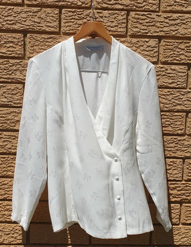 Sportscraft Petites 16 White Bow print Wrap Blouse shirt office special occasion
