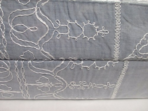 Nicole Miller CHAMBRAY Denim Blue White Embroidered Floral Duvet Set - Queen - Picture 11 of 12