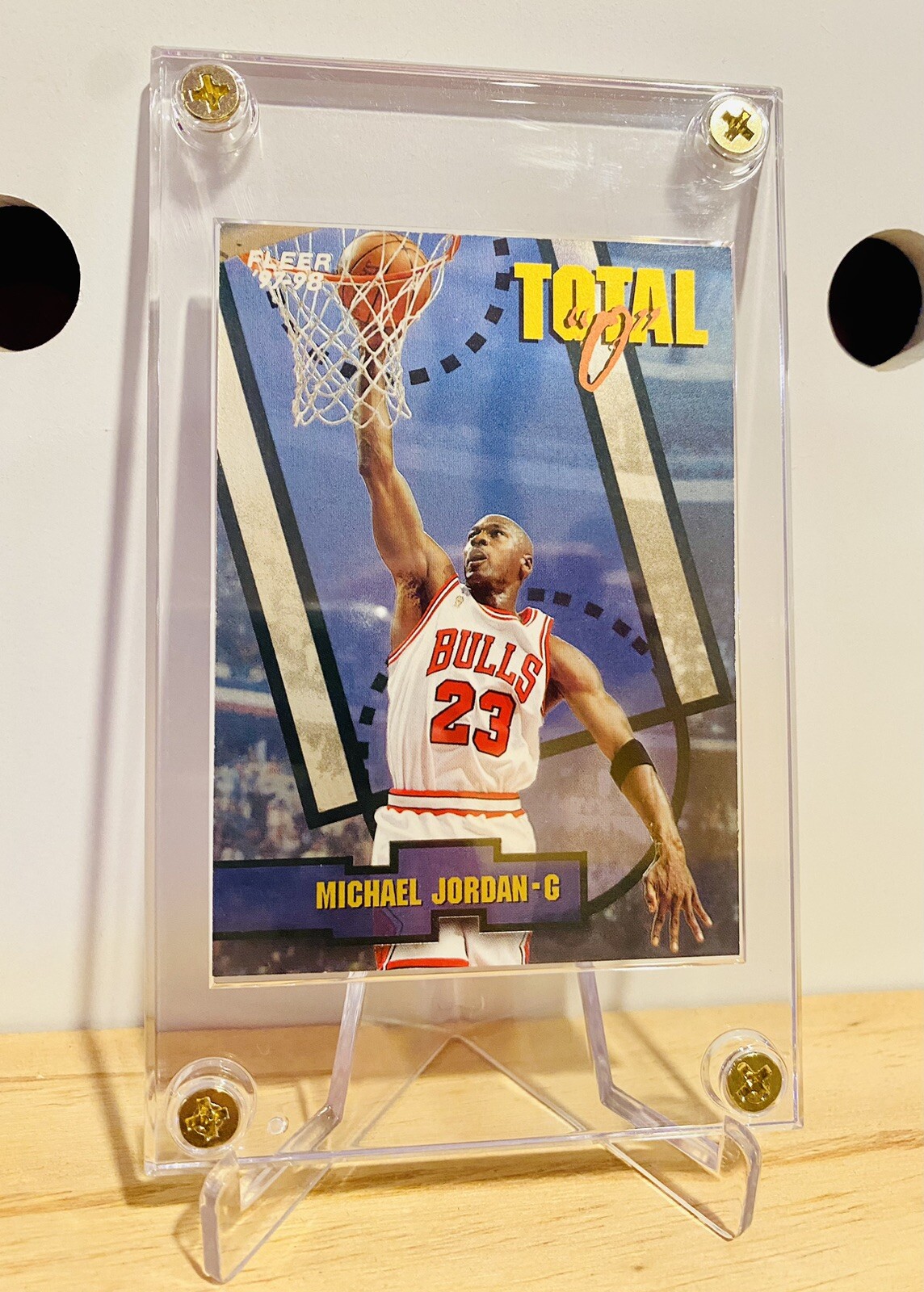 Michael Jordan 97/98 FLEER Total O 🔥