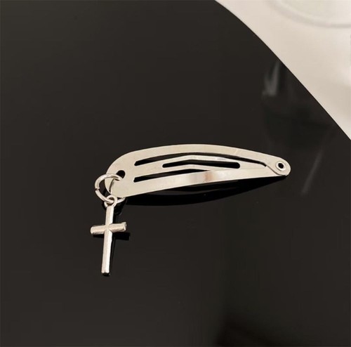 Geometric Metal Star Hairclips - Cross Pendant Hair Grips Women Hair Accessory - Picture 8 of 19