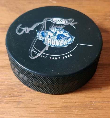 Matthew Peca #22 Signed Hockey Puck Syracuse Crunch Tampa Bay Lightning Montreal - Picture 2 of 4