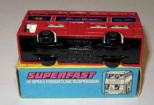 RARE *RED "5 Spoke wheels" Silver Jubilee Matchbox 17 The Londoner Bus 1972 $$$ - Picture 5 of 7