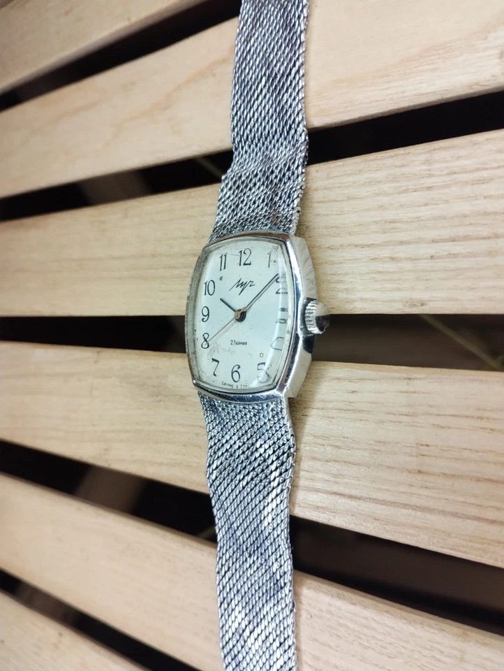 Luch Reloj Pulsera Mujer URSS Vintage 23 Joyas Raro Mecánico 2209 Foto 2 de 4