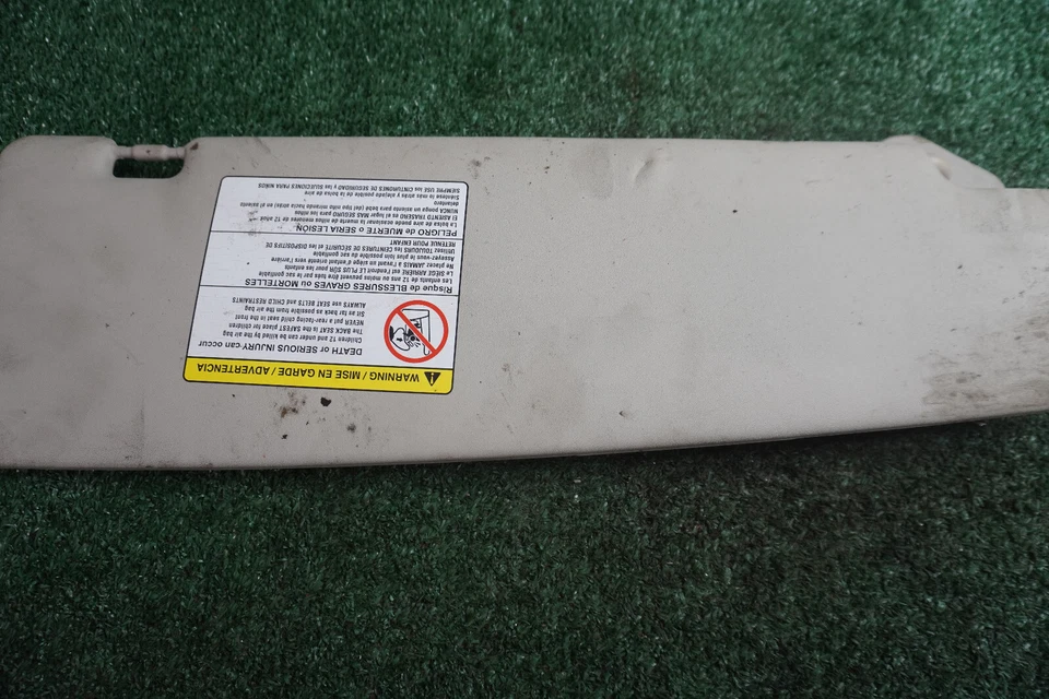 Dodge Ram Promaster 2500 2021 interior del lado del conductor parasol fabricante de equipos originales 1 pieza Foto 4 de 4