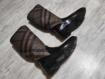 AUTHENTIC Burberry Smoked Brown Check Rain Boots Women's