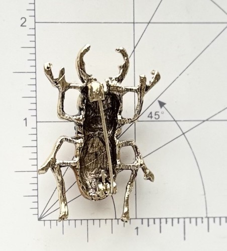 Vintage Style Beetle Insect Brooch enamel on metal - Picture 2 of 6