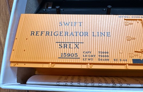 Red Caboose HO Kit RC-1008-2 Mather Meat Reefer Swift (orange) #15905 NIB NY - Picture 3 of 5