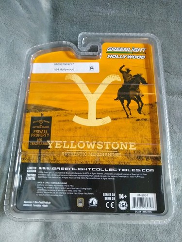 Greenlight Hollywood Yellowstone 2017 Ram 3500 Laramie Dually Truck Ltd. Ed. RT - Picture 5 of 5