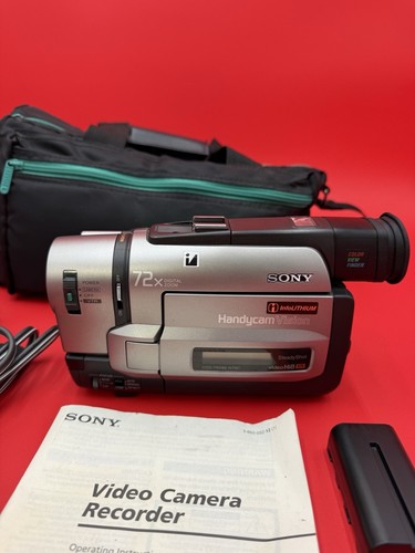 Sony CCD-TRV95 8mm Hi8 Video Camera Night Shot Digital Handycam Excellent Cond - Picture 2 of 14